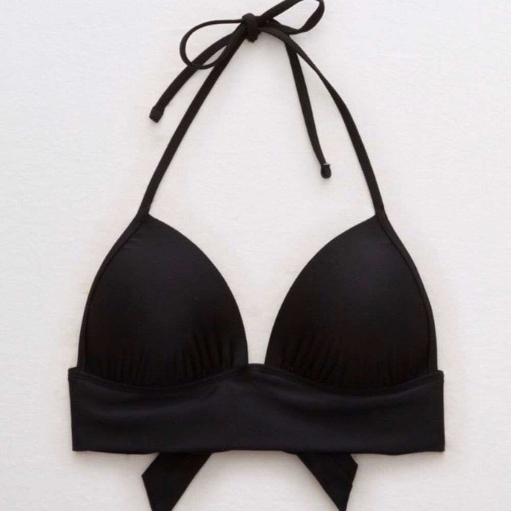 Aerie perky triangle top.